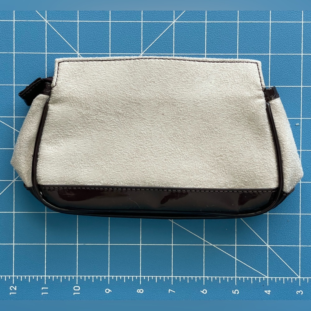 Ester Lauder Makeup Pouch